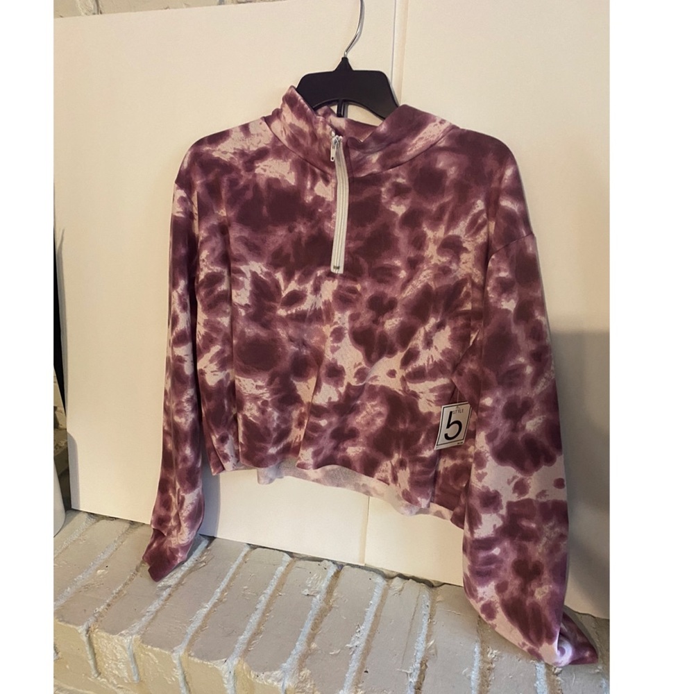 Cropped Sweatshirt